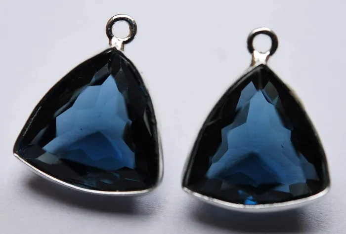 Necklaces Beads Supplies USA 925 Sterling Silver London Blue Quartz Faceted Trillion Shape Pendant 2 Piece Of 18mm Approx