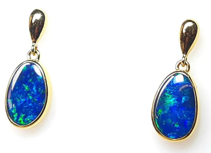 Australian Opal Cutters Earrings Australian Opal Doublet 265 Carat Earrings Set in 583 14 Karat Yellow Gold Australian Opal Cutters Earrings Australian Opal Doublet 265 Carat Earrings Set in 583 14 Karat Yellow Gold