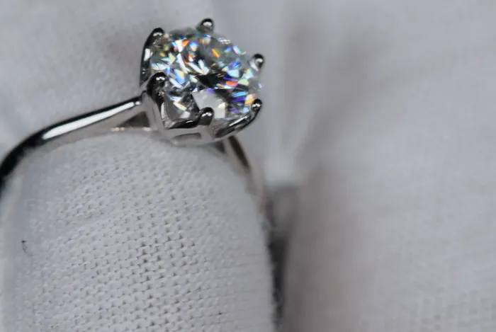 Lab Diamonds London Rings 30ct Womens Moissanite Engagement Ring Moissanite Engagement Rings
