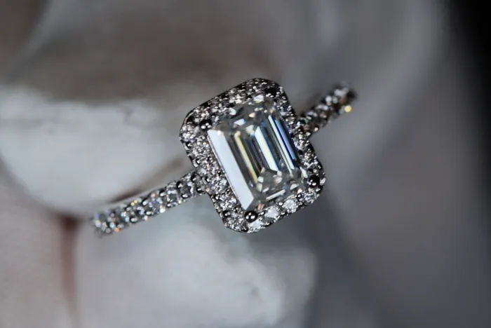 Lab Diamonds London Womens Moissanite Diamond Engagement Ring Emerald Cut Moissanite Diamond Ring Rings