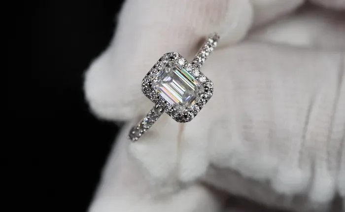 Lab Diamonds London Womens Moissanite Diamond Engagement Ring Emerald Cut Moissanite Diamond Ring Rings
