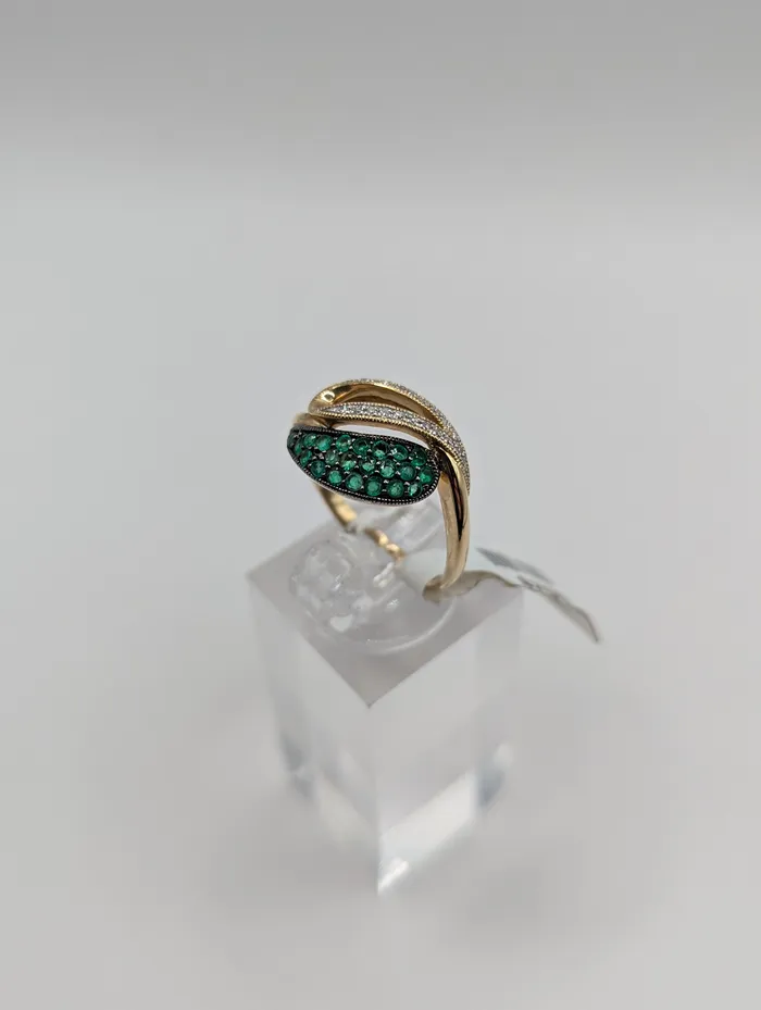 Ladies Solid 14K Yellow Gold 13 CT Emerald and Diamond Engagement Ring New item 22354310 STA Rings